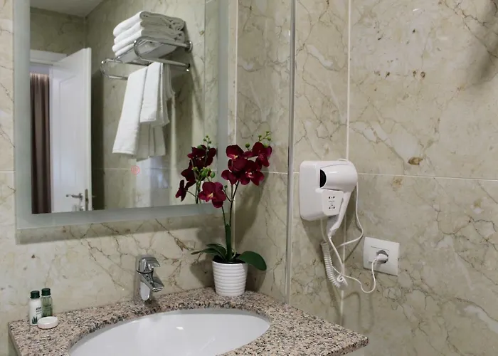 Ramel Ξενοδοχείο